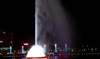 亚洲第一高喷泉 亚洲第一高喷泉